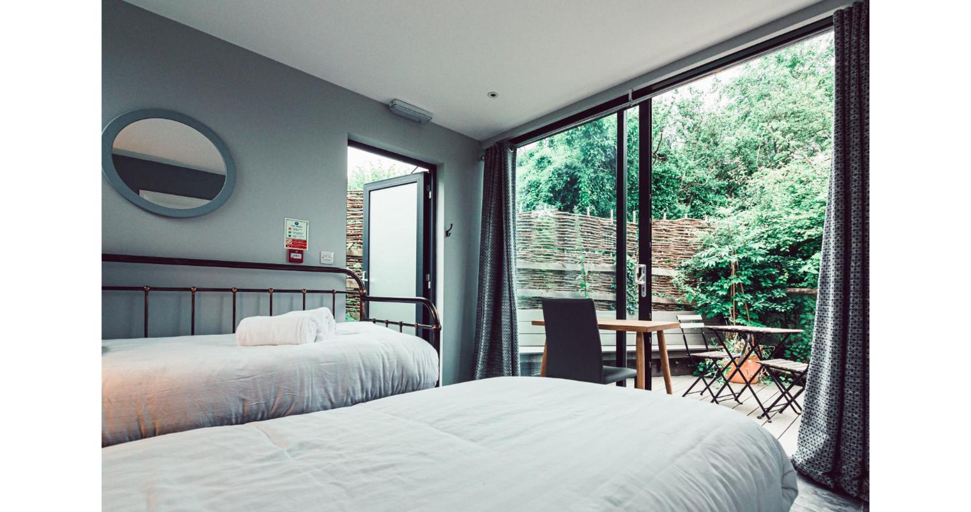 Clophill Eco Lodges Bilik gambar